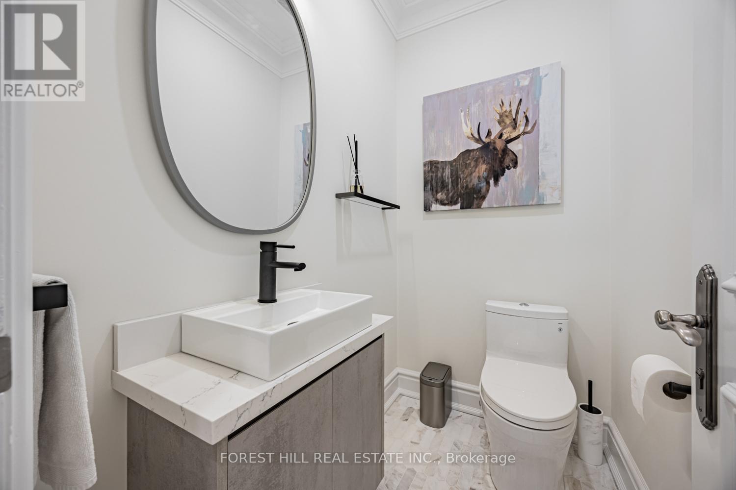 55 Lonsdale Road, Toronto (Yonge-St. Clair), Ontario  M4W 1W4 - Photo 12 - C12239313