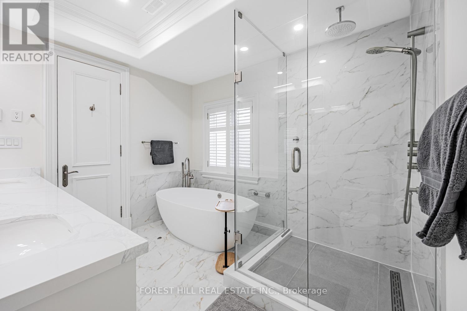55 Lonsdale Road, Toronto (Yonge-St. Clair), Ontario  M4W 1W4 - Photo 17 - C12239313