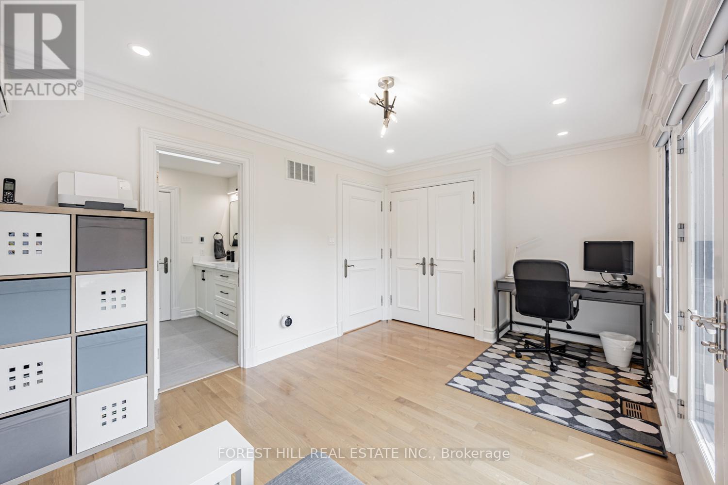 55 Lonsdale Road, Toronto (Yonge-St. Clair), Ontario  M4W 1W4 - Photo 24 - C12239313