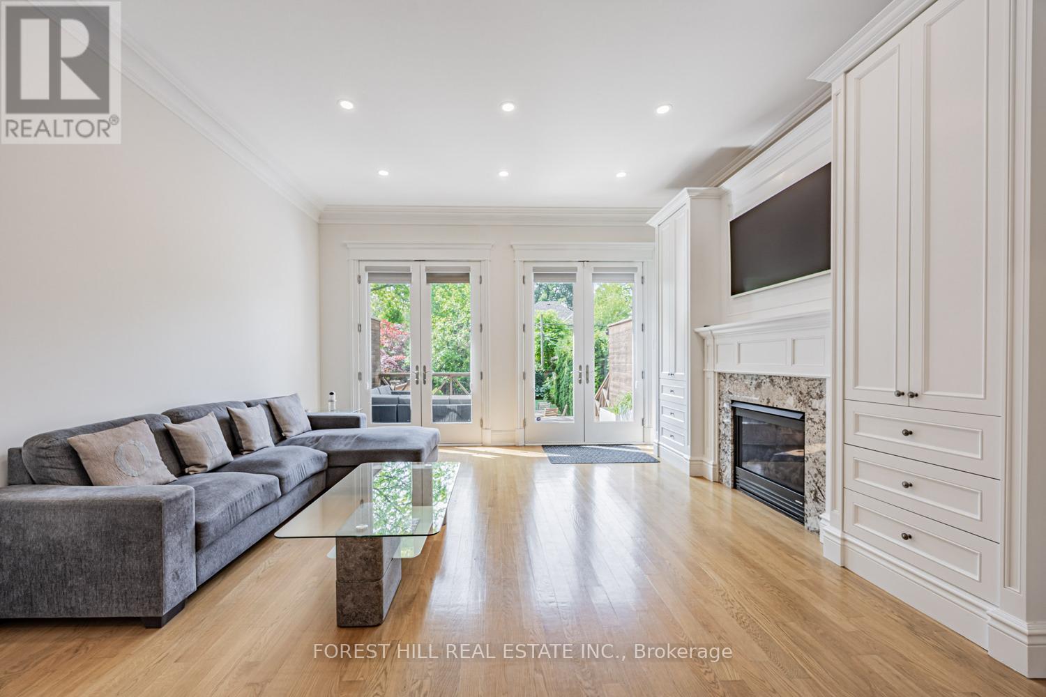 55 Lonsdale Road, Toronto (Yonge-St. Clair), Ontario  M4W 1W4 - Photo 9 - C12239313