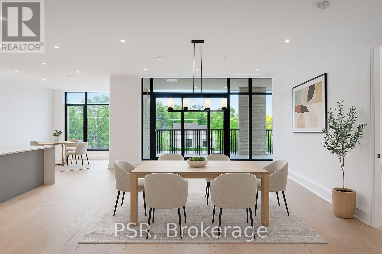 Property at 4C - 2010 BATHURST STREET image 3