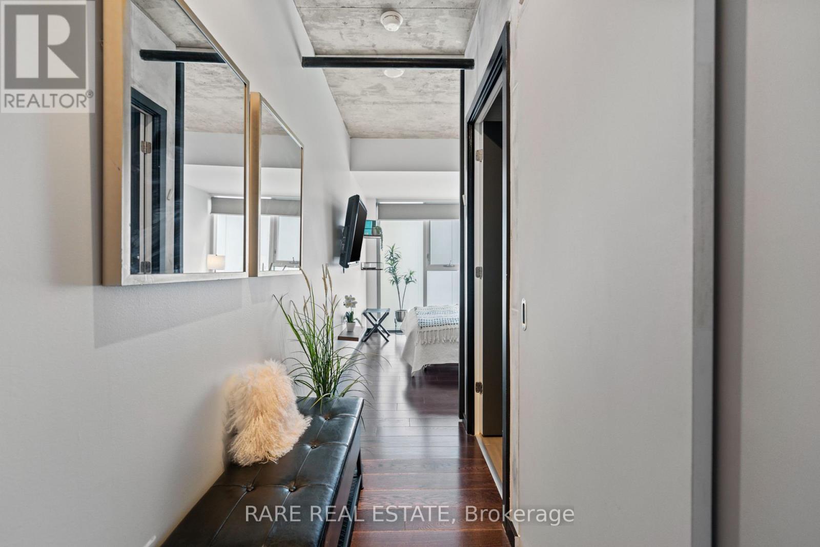 Property at 1125 - 32 TROLLEY CRESCENT image 3