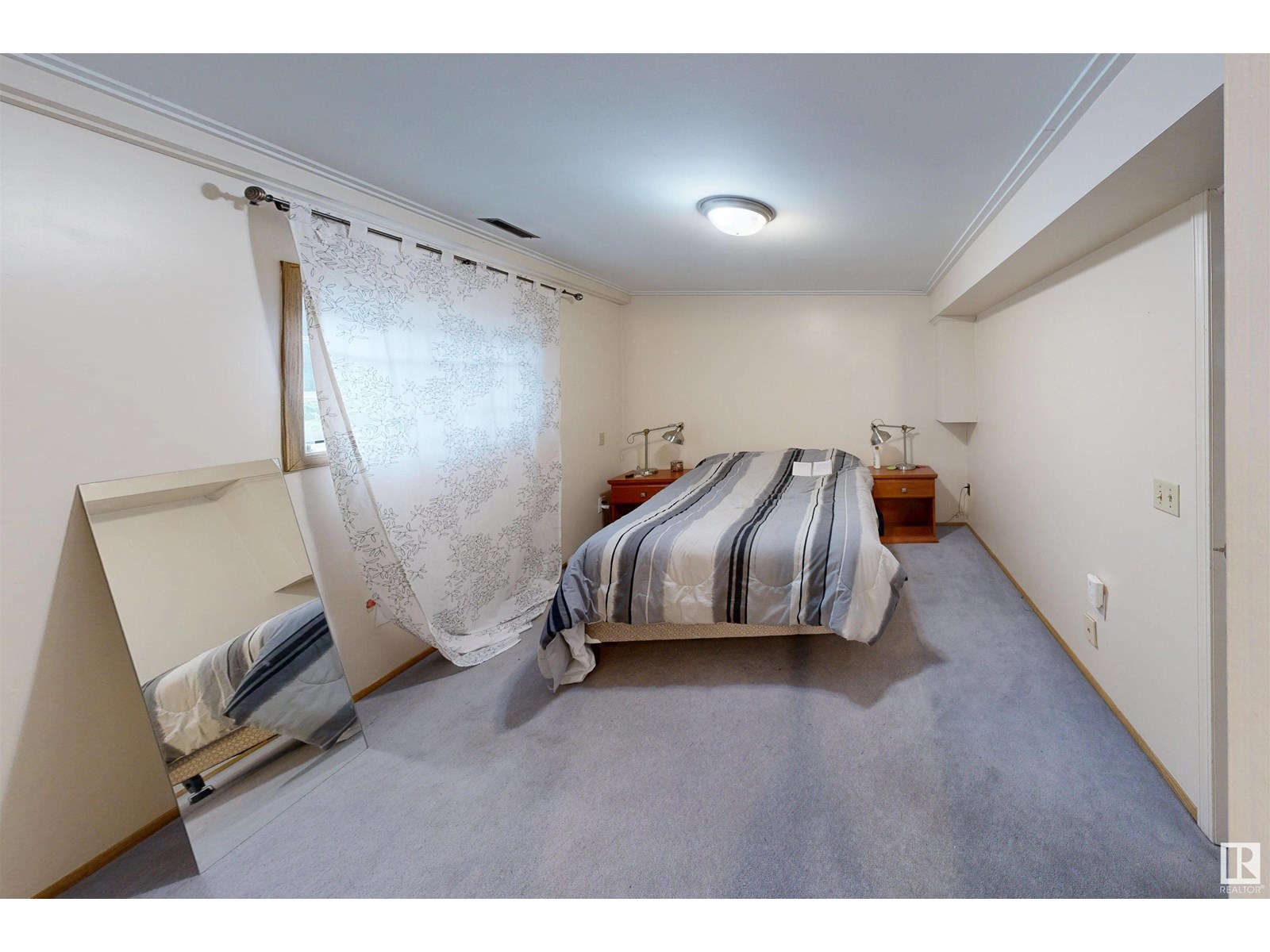 7914 & 7916 110 St Nw, Edmonton, Alberta  T6G 1G4 - Photo 25 - E4443859