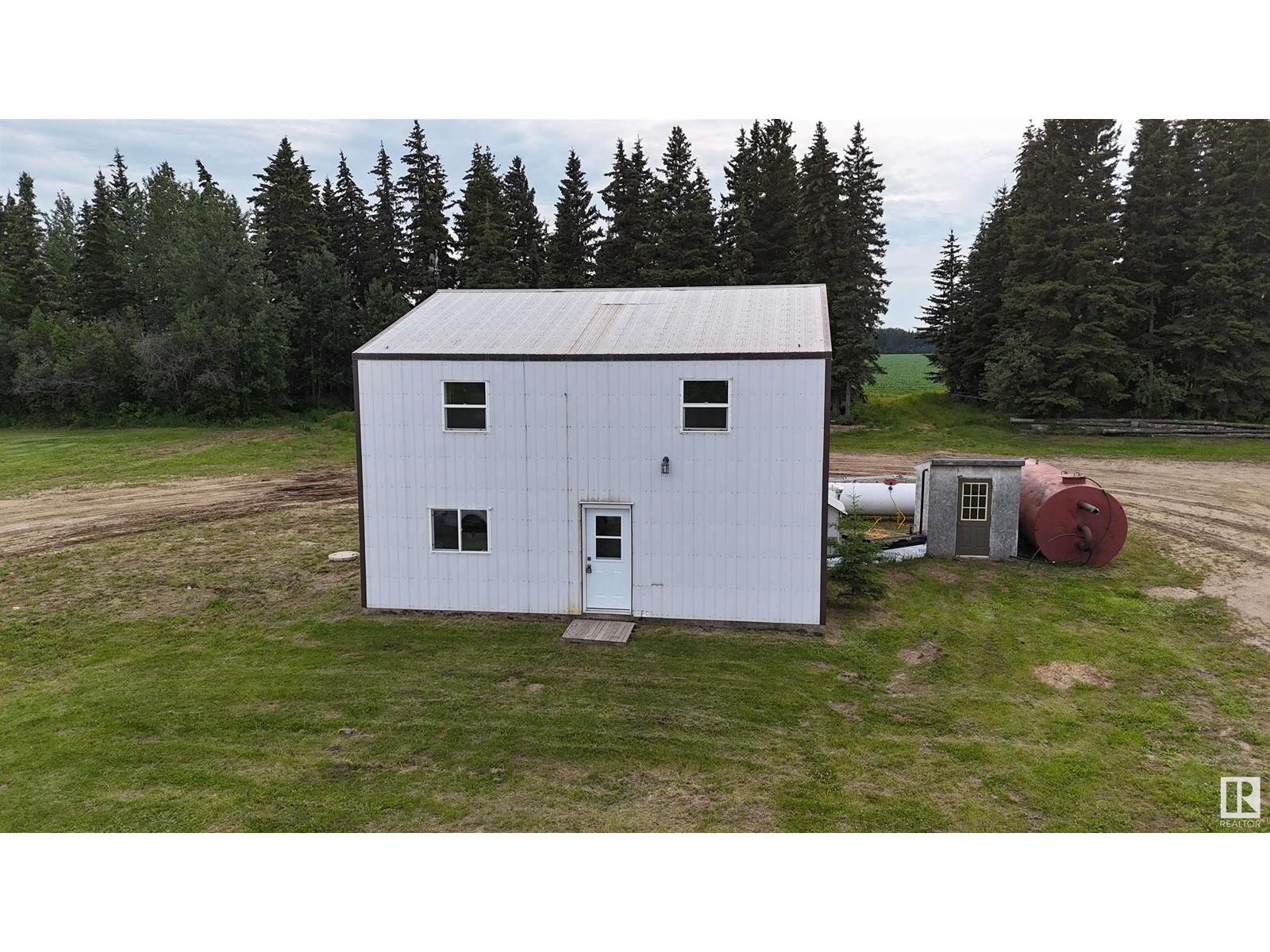 Sw;5;70;20 West Of 4, Calling Lake, Alberta  T9S 0A8 - Photo 2 - E4443853