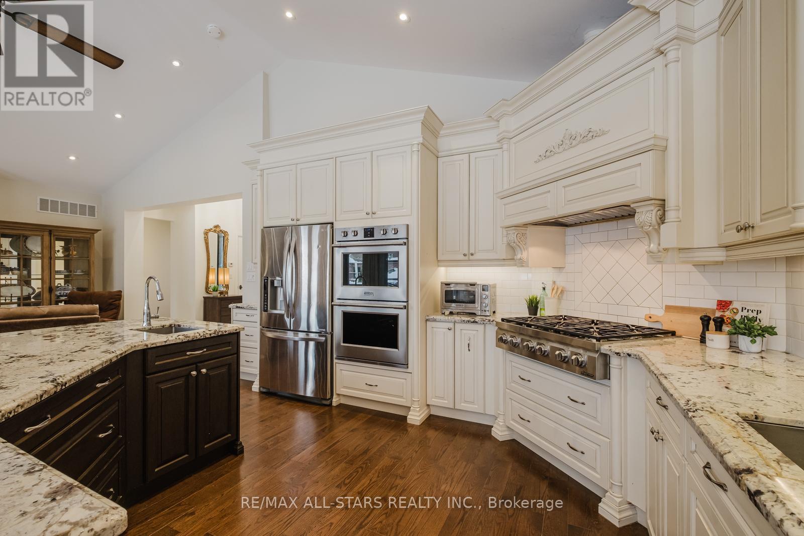 5023 Franklin Street, Pickering, Ontario  L1Y 1B4 - Photo 8 - E12239568