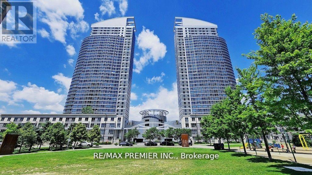 3010 - 36 Lee Centre Drive, Toronto, Ontario M1H 3J1 - Photo 1 - E12239580
