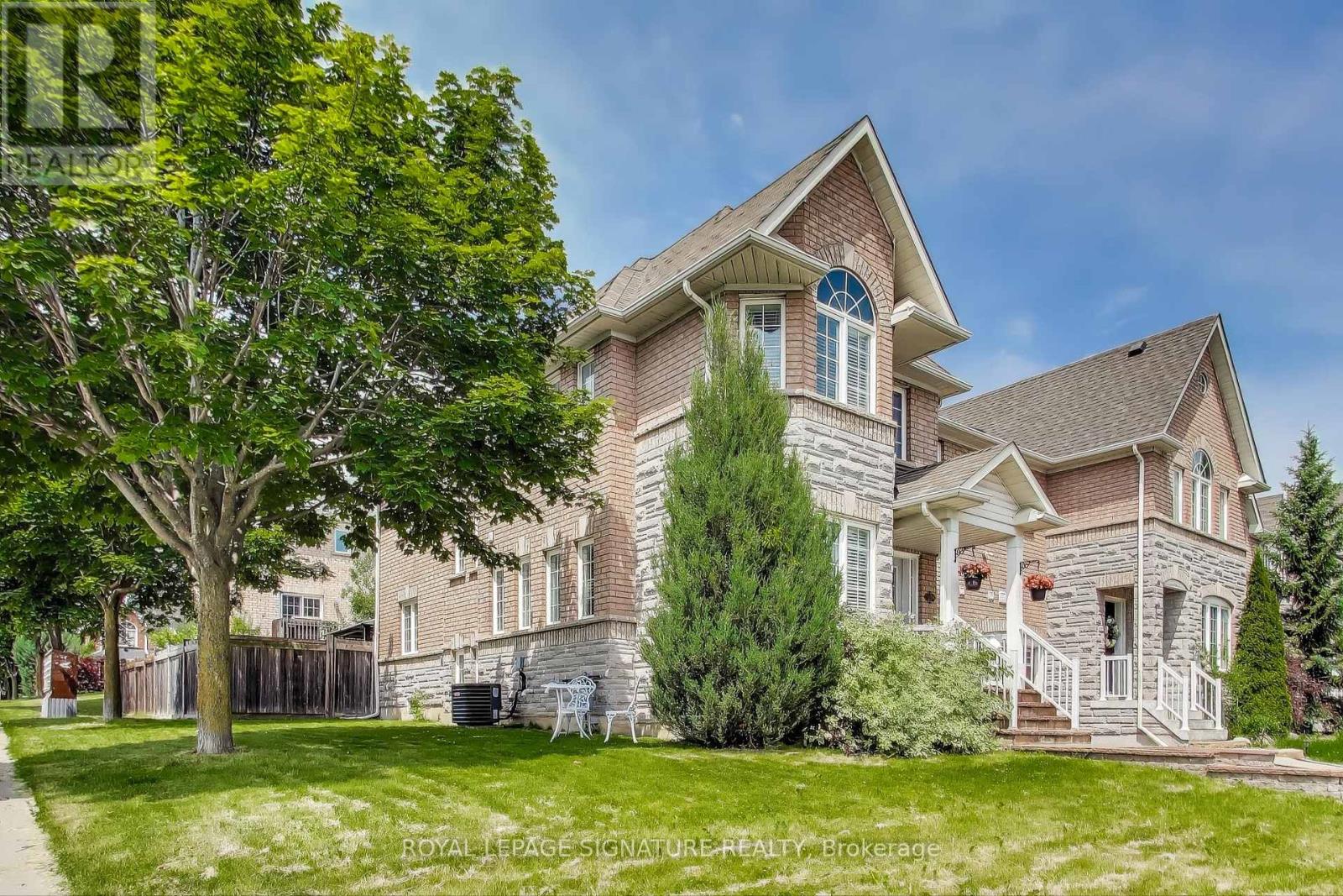 Property at 65 RED RIVER CRESCENT image 3