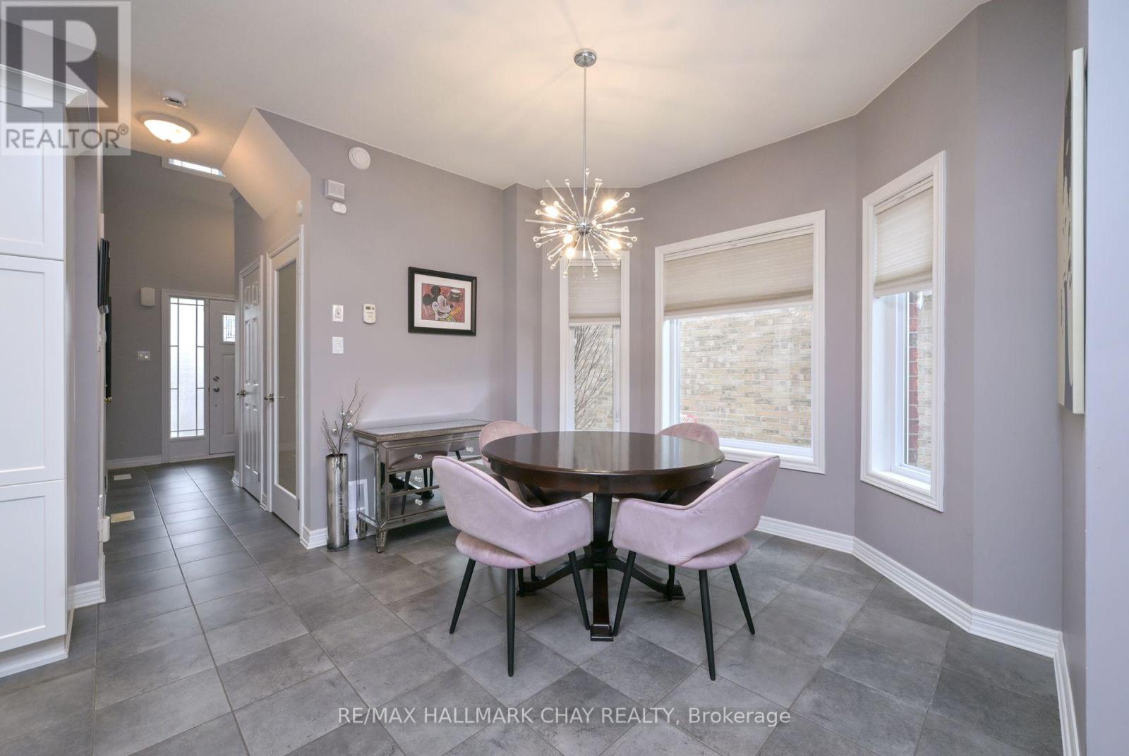 Property at 32 BURT AVENUE image 4