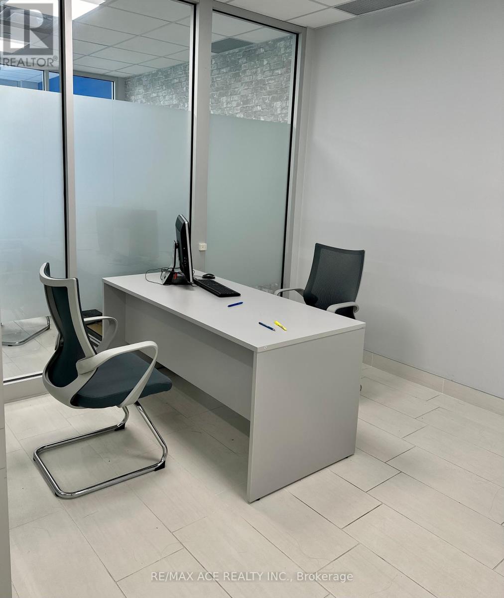 302 - 169 Enterprise Boulevard, Markham, Ontario  L6G 0E7 - Photo 4 - N12239482