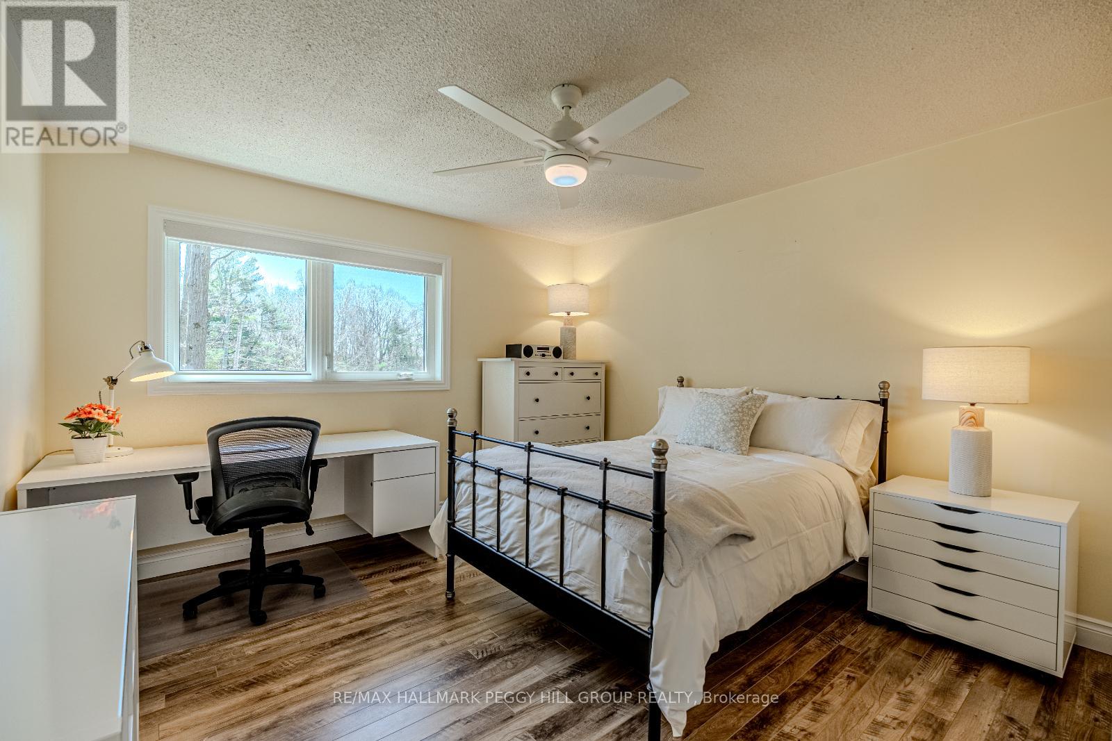 1166 Sunnidale Road, Springwater, Ontario  L9X 0T4 - Photo 15 - S12239553