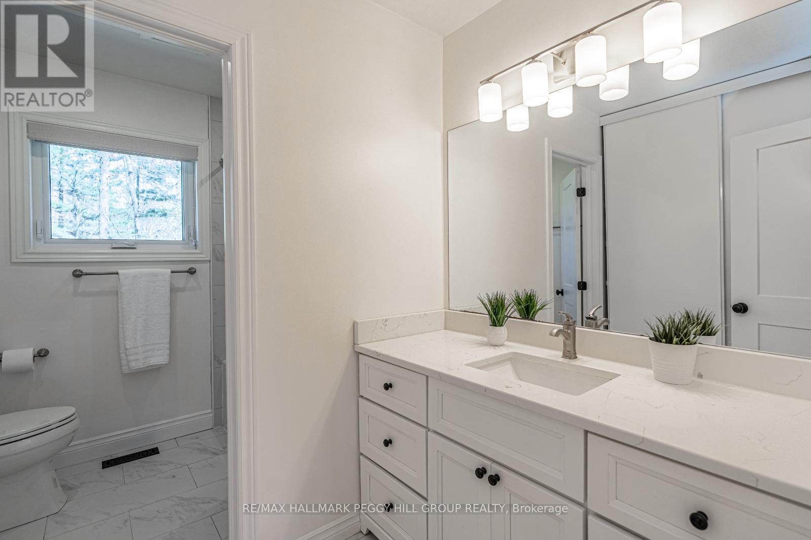 1166 Sunnidale Road, Springwater, Ontario  L9X 0T4 - Photo 16 - S12239553