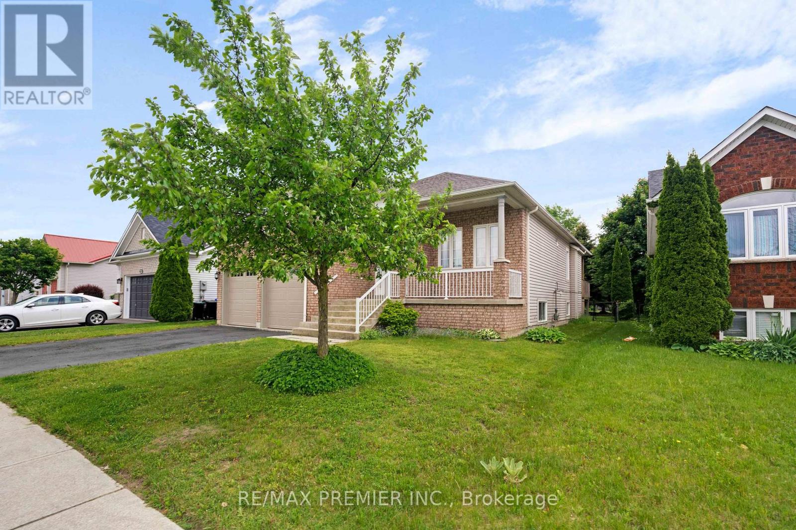 Property at 67 MEADOWLARK BOULEVARD image 3