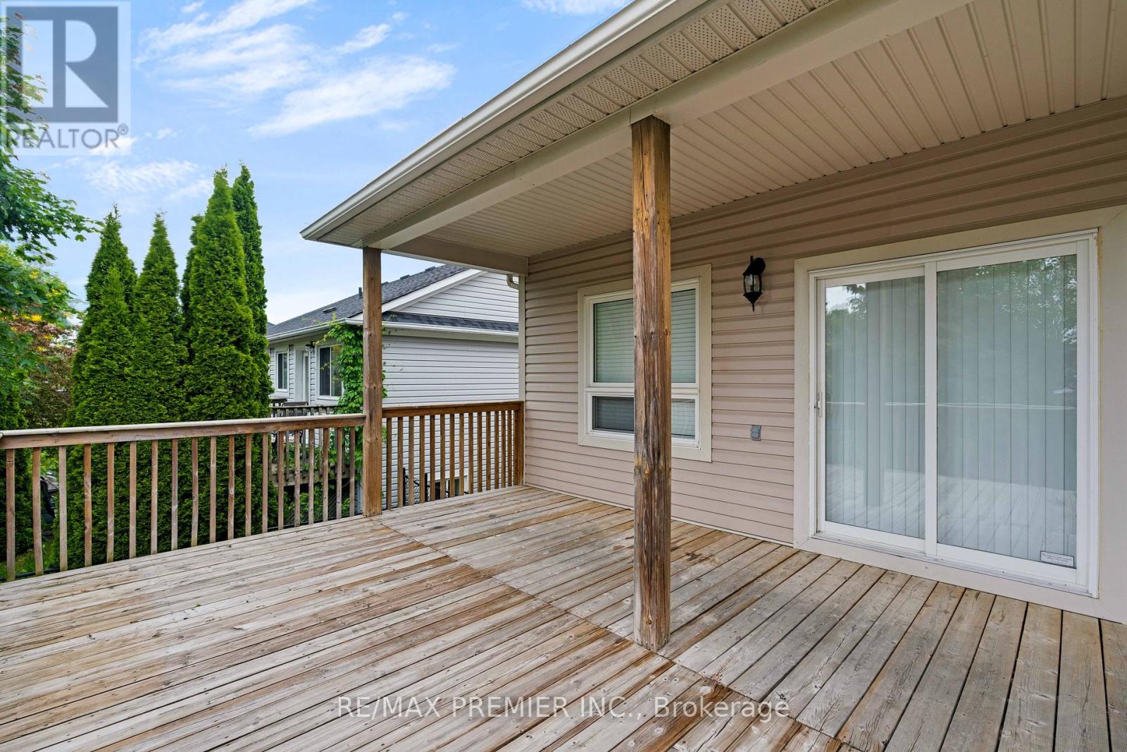 67 Meadowlark Boulevard, Wasaga Beach, Ontario  L9Z 3B3 - Photo 42 - S12239623
