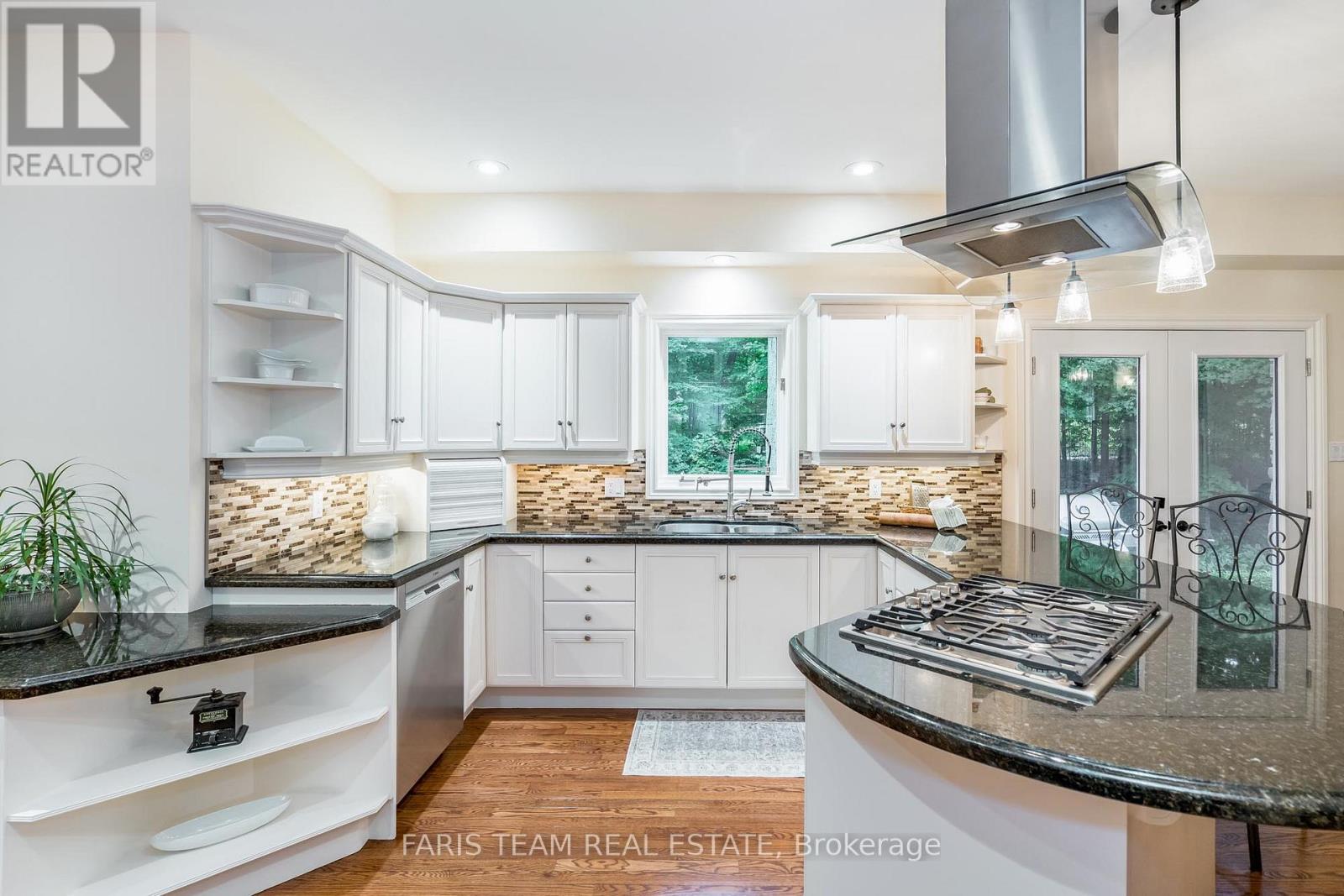 7 Nordic Trail, Oro-Medonte (Horseshoe Valley), Ontario  L0L 2L0 - Photo 9 - S12239646