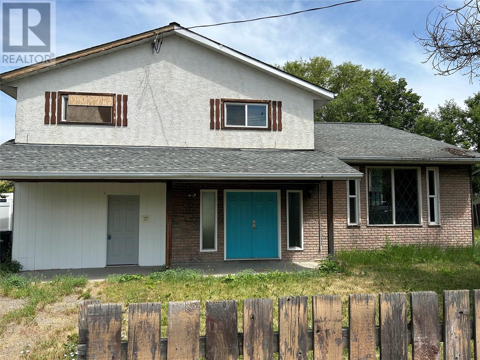 Property at 2571 Lakeshore Road image 1