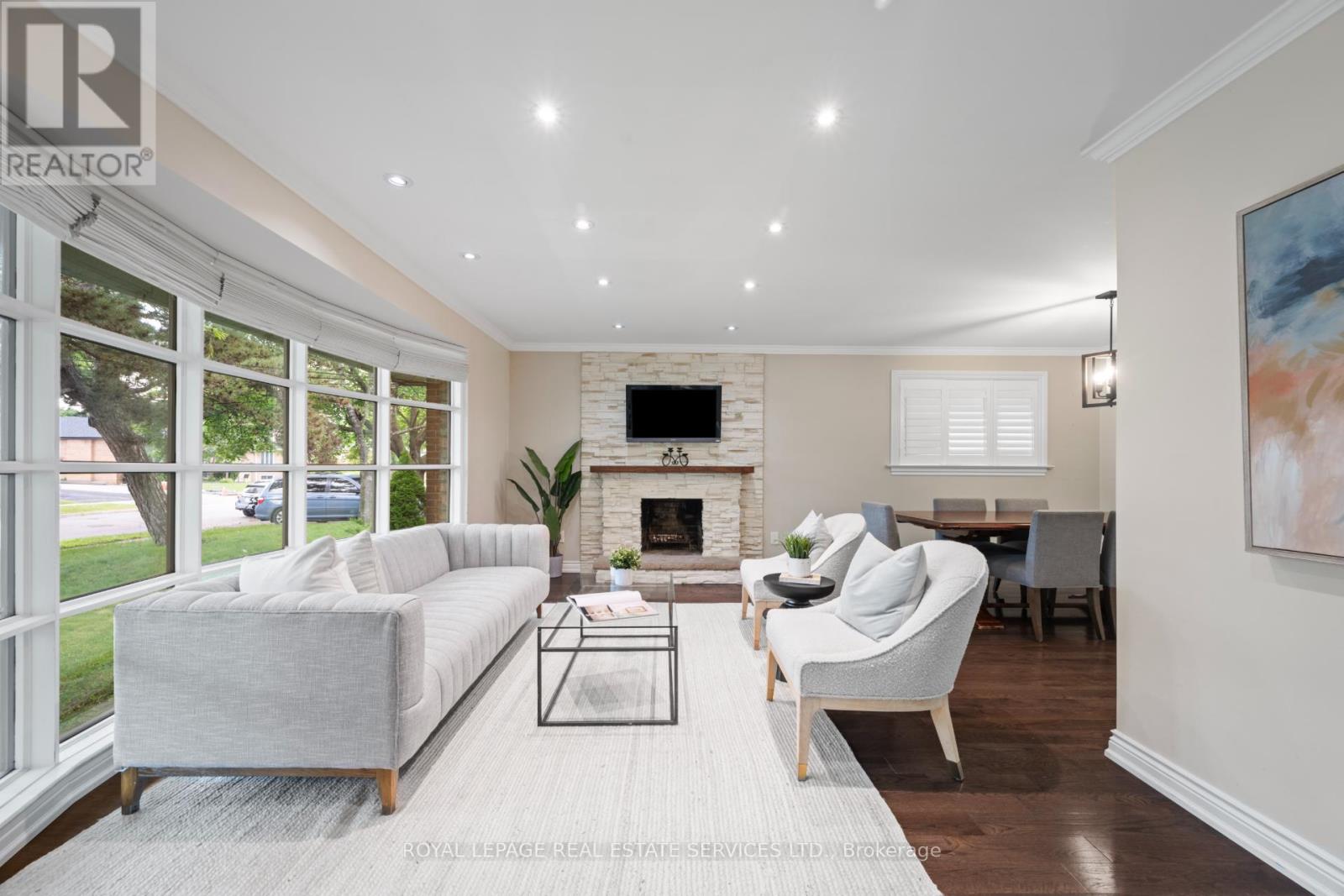 Property at 106 WEST DEANE PARK DRIVE image 4