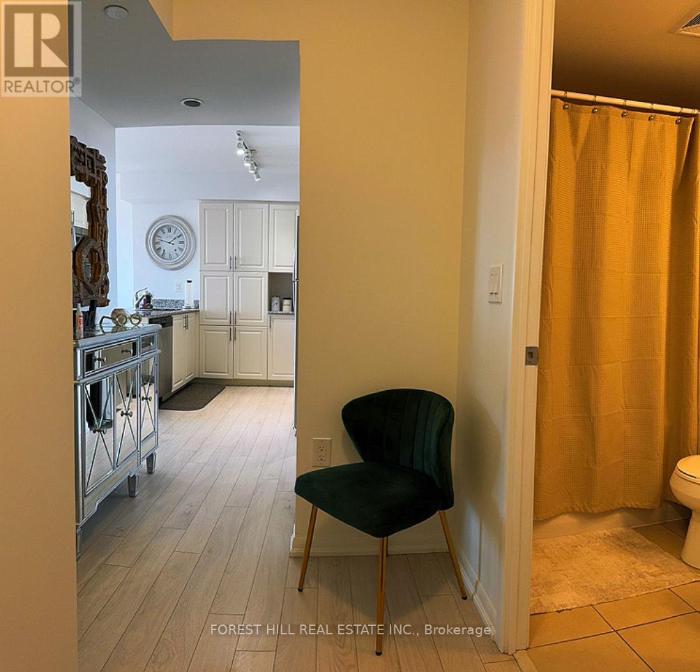 2502 - 830 Lawrence Avenue W, Toronto, Ontario  M6A 1C3 - Photo 13 - W12239681