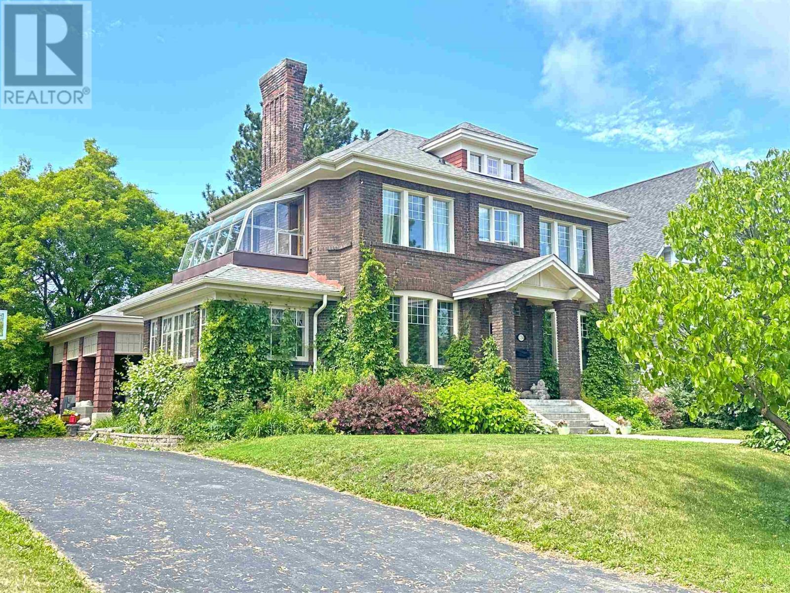 Property at 124 Summit Ave image 1
