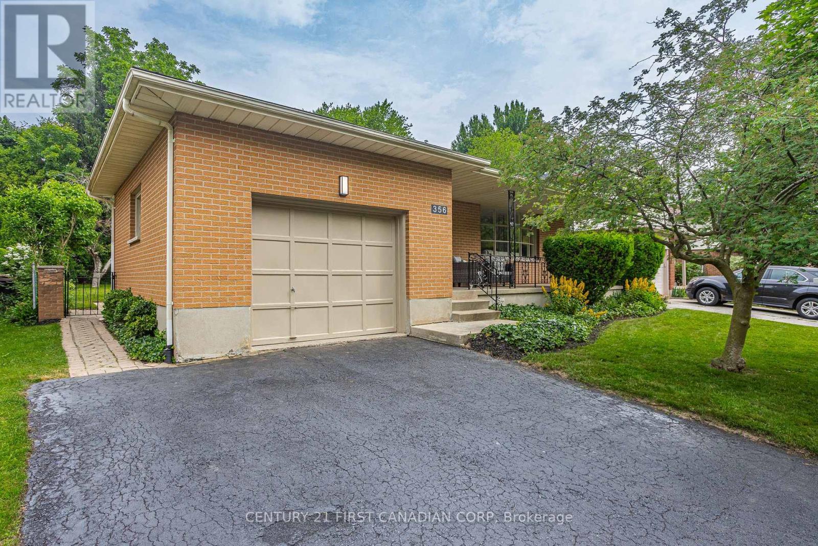 Property at 356 BLACKACRES BOULEVARD image 3