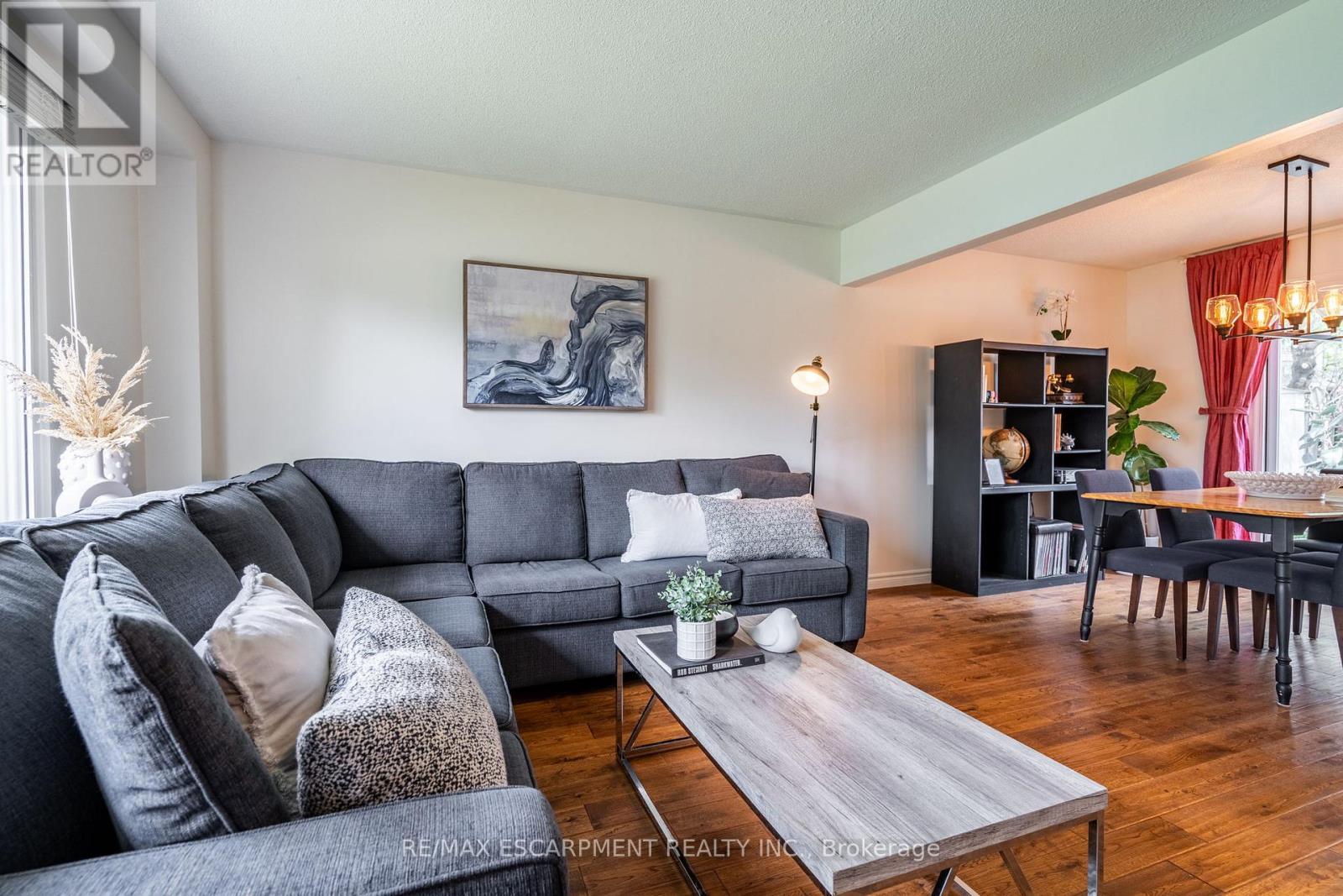 Property at 5510 SPRUCE AVENUE image 5