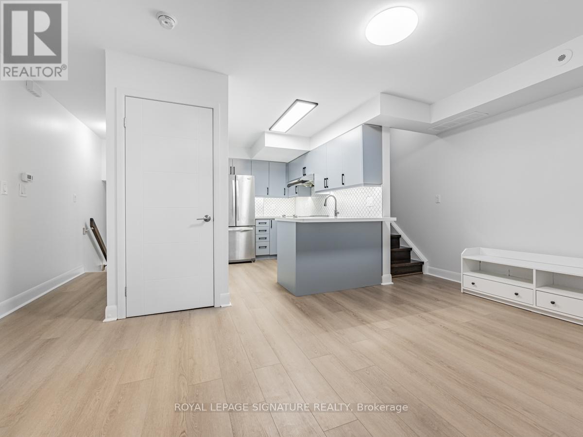 401 - 415 Jarvis Street, Toronto (Cabbagetown-South St. James Town), Ontario  M4Y 3C1 - Photo 14 - C11966556