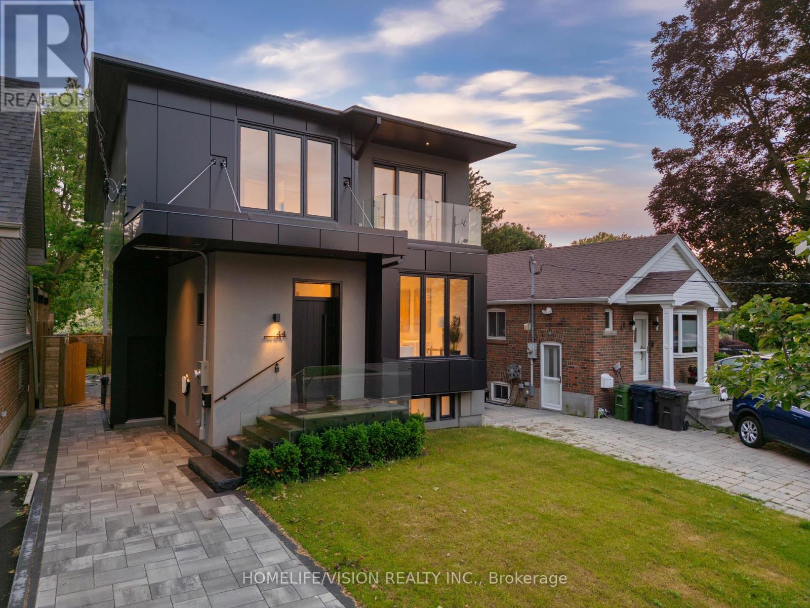 Property at 44 DORIS DRIVE image 1