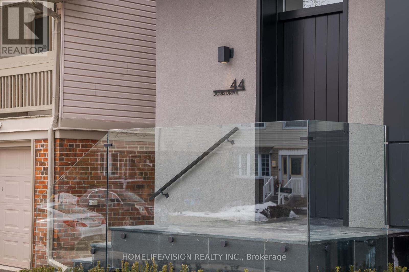 Property at 44 DORIS DRIVE image 4