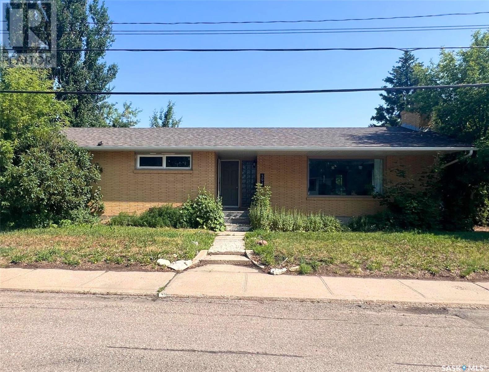 394 3rd AVENUE SE, swift current, Saskatchewan