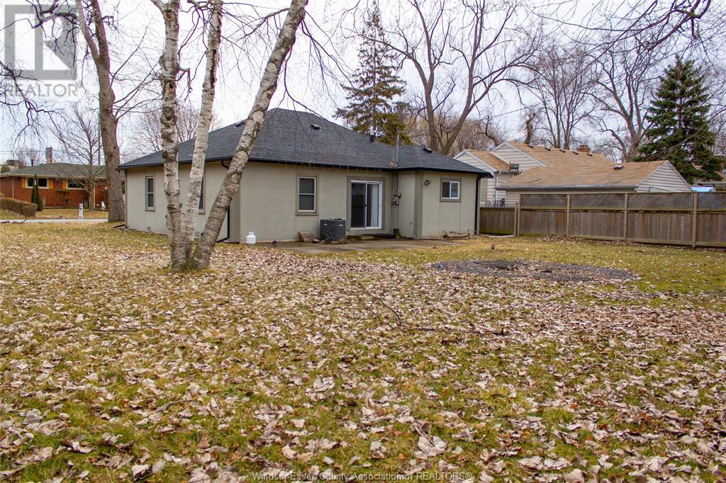 3033 Church Street, Windsor, Ontario  N9E 1T9 - Photo 18 - 25015349