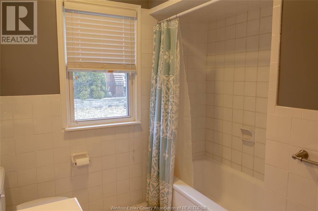 3033 Church Street, Windsor, Ontario  N9E 1T9 - Photo 8 - 25015349