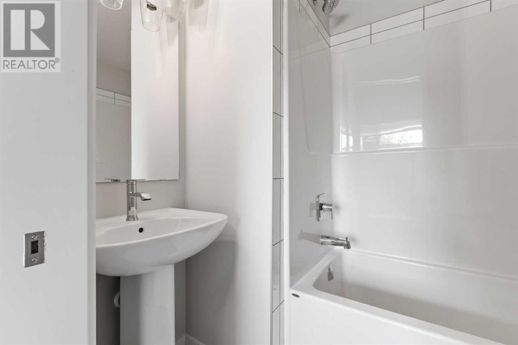Property at 114, 285 Chelsea Court image 5