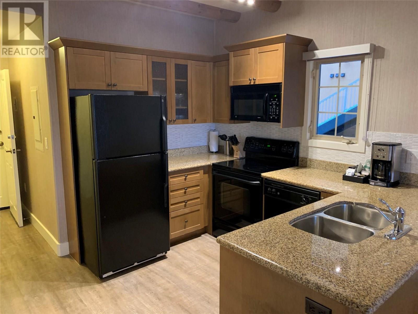 1200 RANCHER CREEK Road Unit# 27B, osoyoos, British Columbia