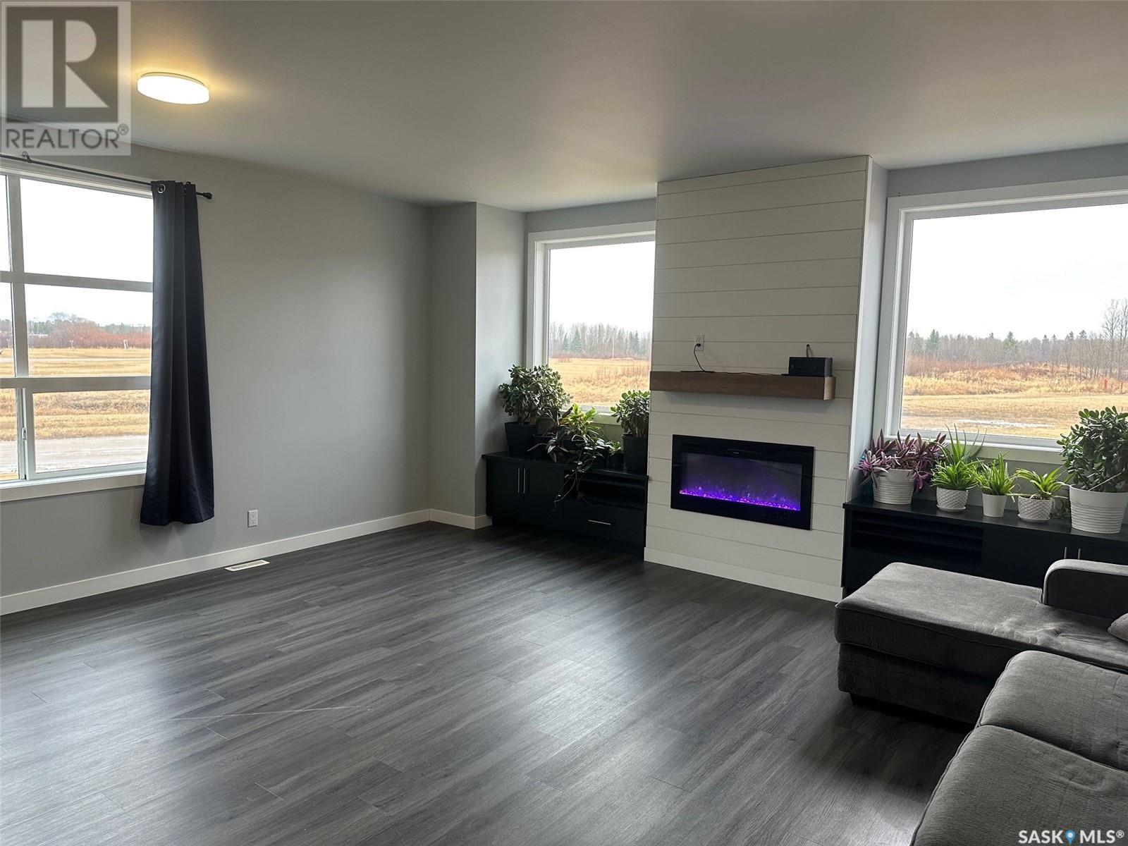 701 Bay Street, Hudson Bay, Saskatchewan  S0E 0Y0 - Photo 11 - SK010425
