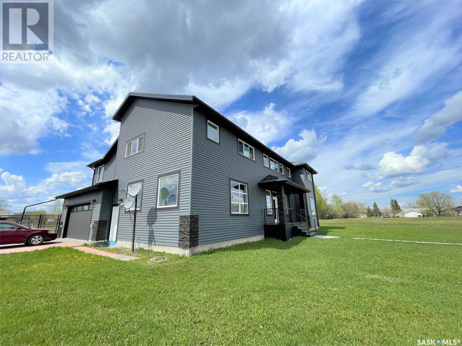 701 Bay Street, Hudson Bay, Saskatchewan  S0E 0Y0 - Photo 5 - SK010425