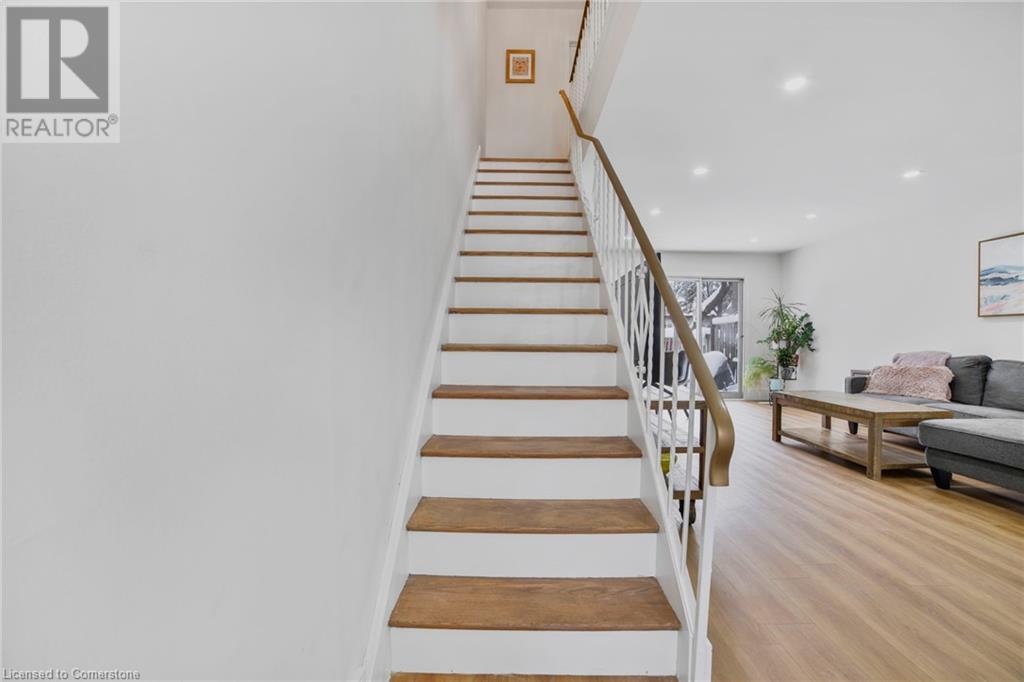 621 Francis Road, Burlington, Ontario  L7T 3X6 - Photo 11 - 40744136