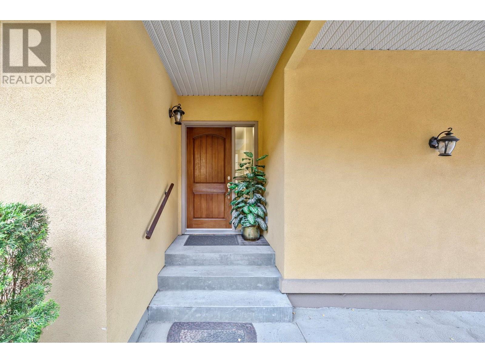 Property at 218 Glen Park Drive Unit# 31 image 3