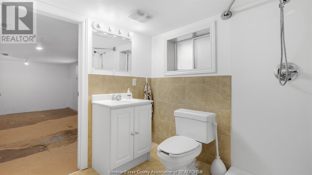 1060 Lawrence Road, Windsor, Ontario  N8Y 3Z8 - Photo 6 - 25015840