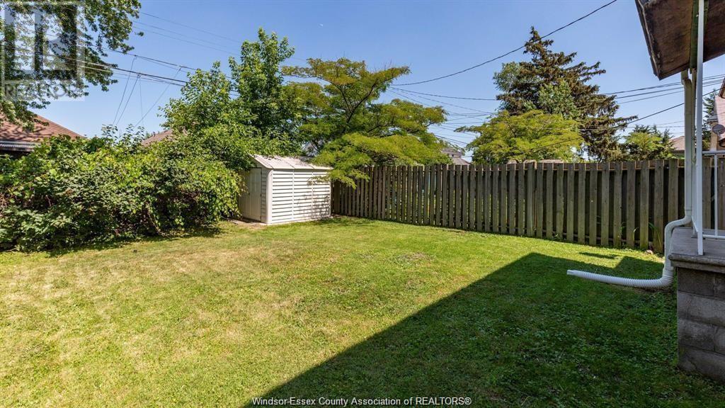 1060 Lawrence Road, Windsor, Ontario  N8Y 3Z8 - Photo 25 - 25015840