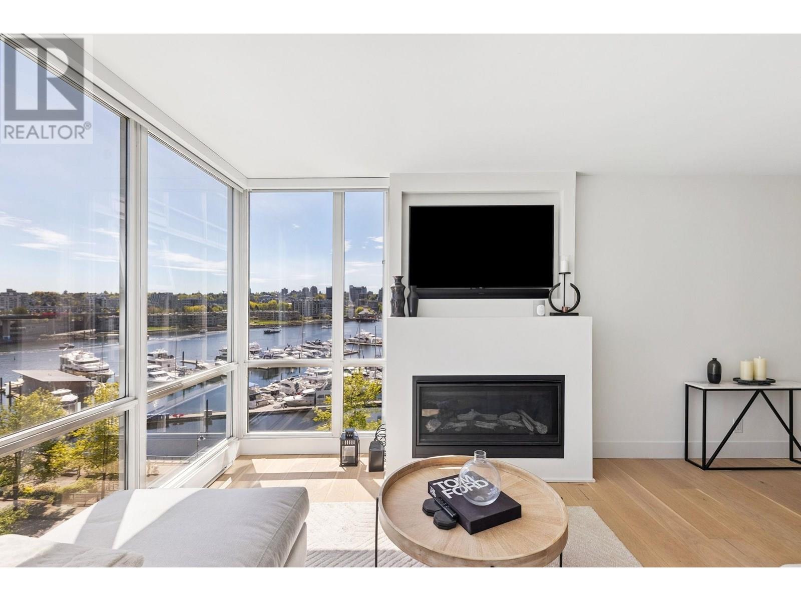 801 1077 MARINASIDE CRESCENT, vancouver, British Columbia V6Z2Z5