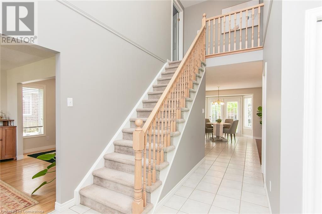 Property at 18 SANDPIPER Drive image 5