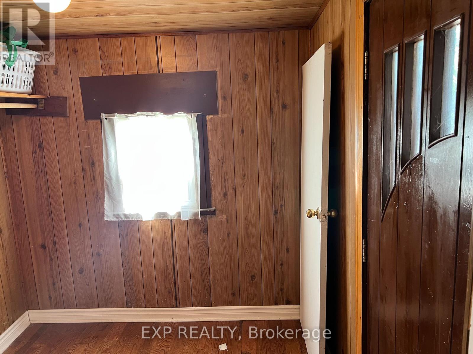 655 Browns Line, Toronto, Ontario  M8W 3V7 - Photo 28 - W12085232