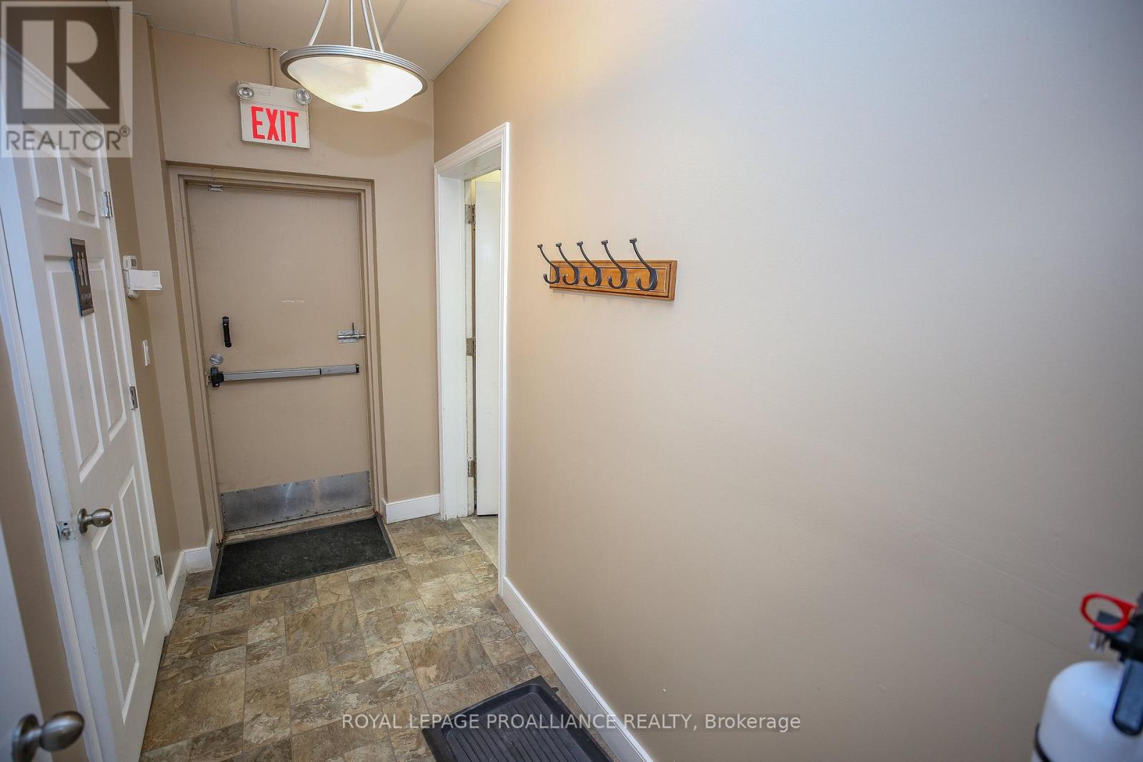 20 King Street W, Brockville, Ontario  K6V 3P6 - Photo 20 - X12237520