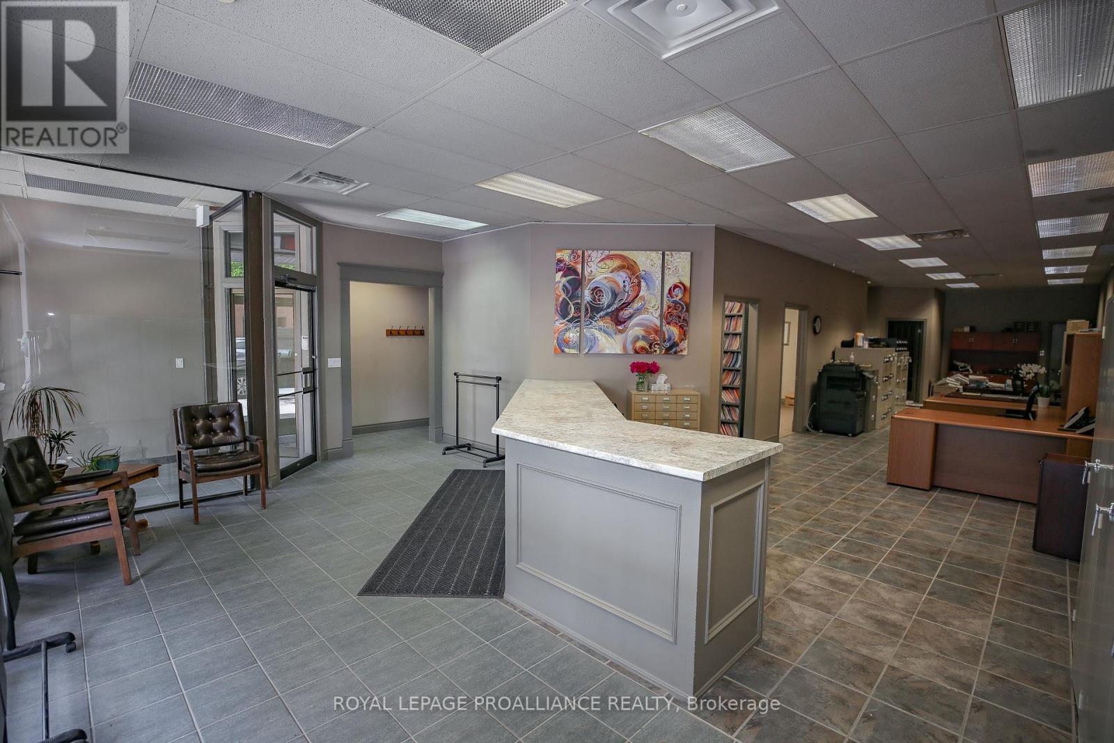20 King Street W, Brockville, Ontario  K6V 3P6 - Photo 6 - X12237520