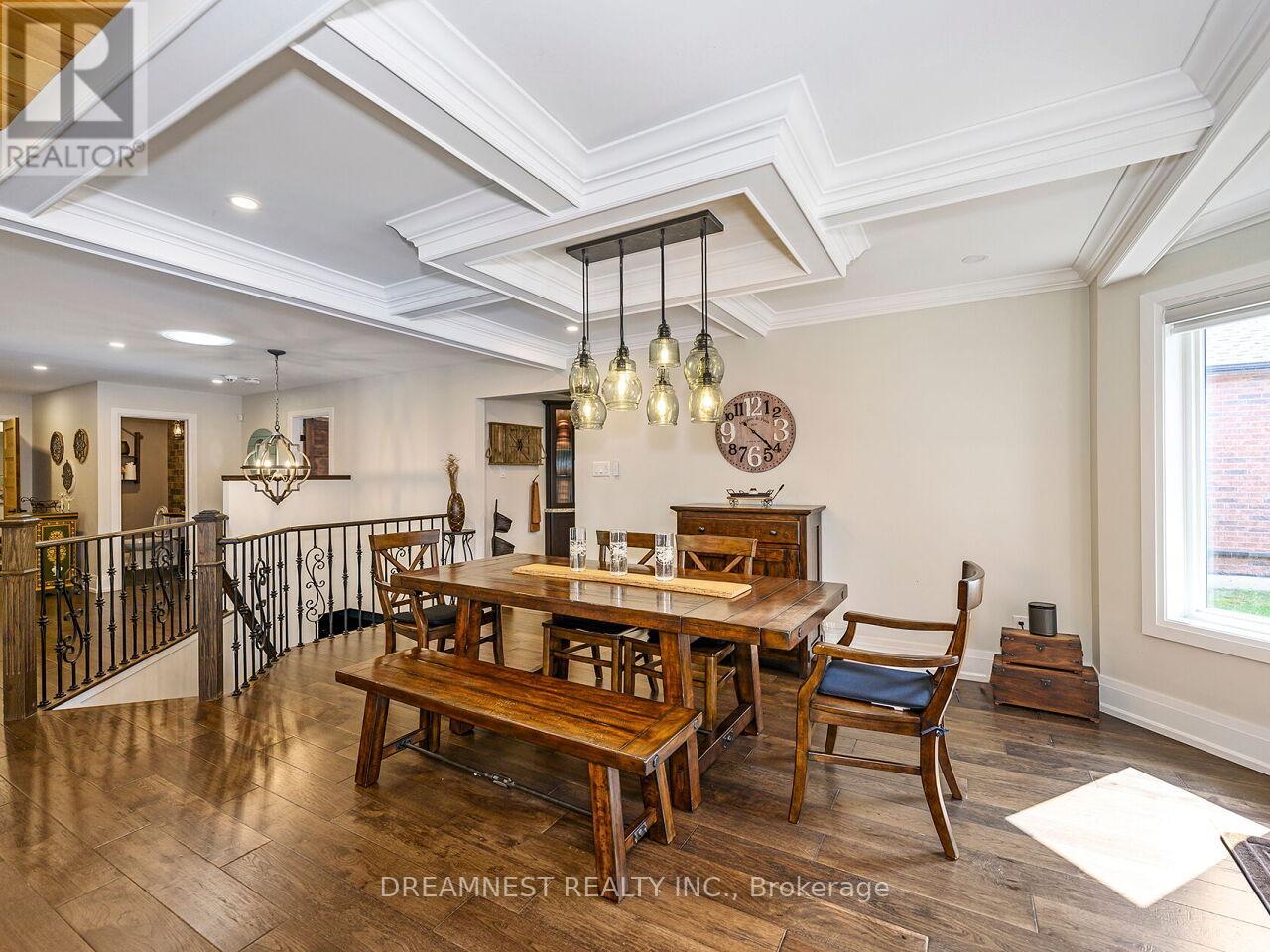 11132 Mcfarland Court, Milton, Ontario  L0P 1B0 - Photo 8 - W12237762