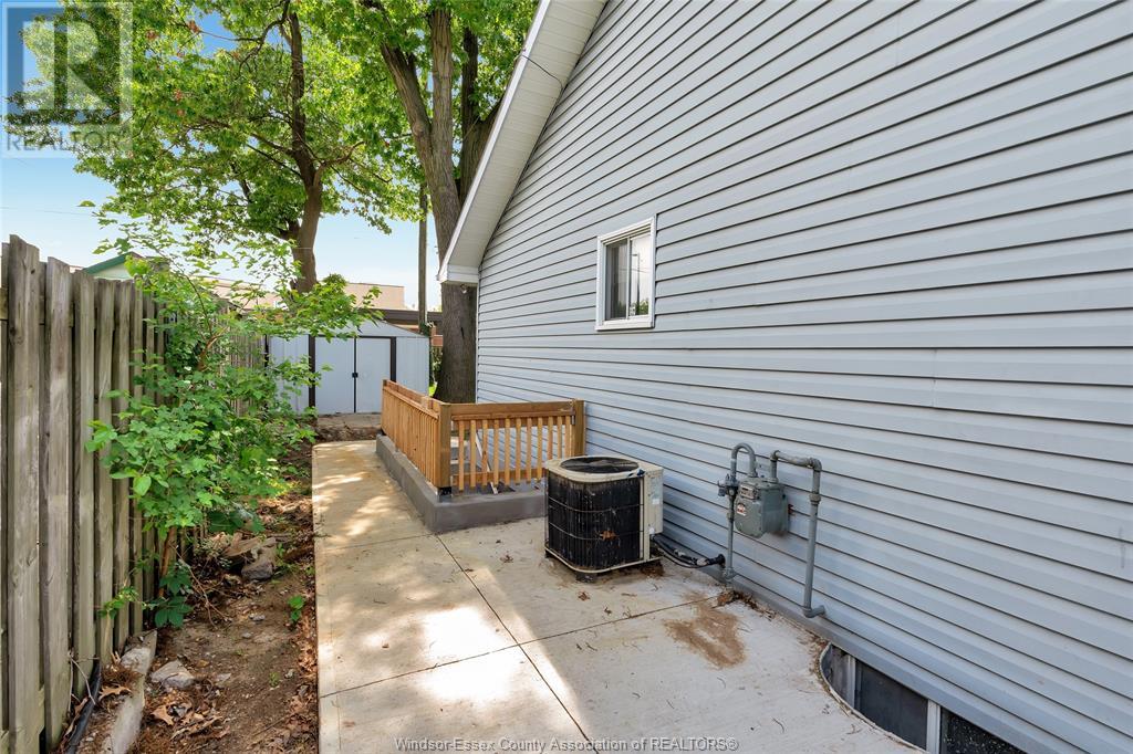 1349 Chappell Avenue, Windsor, Ontario  N9C 3E1 - Photo 26 - 25015879