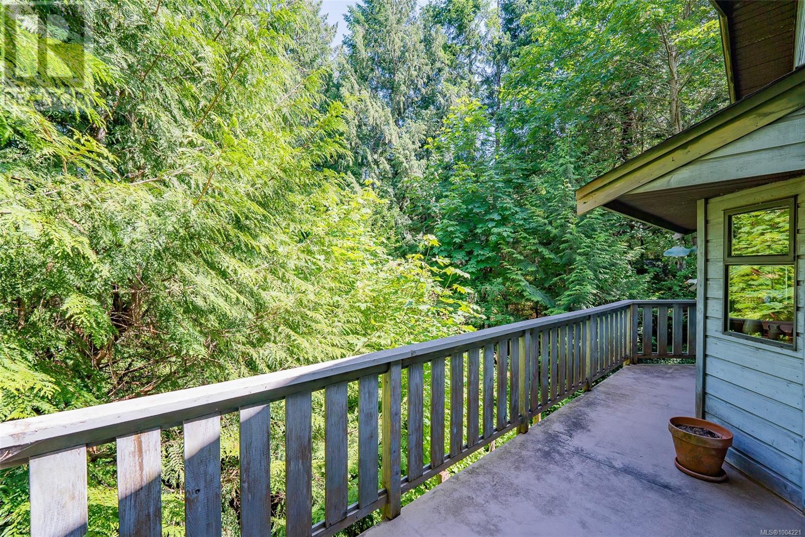 Property at 2146 Pauls Rd image 3