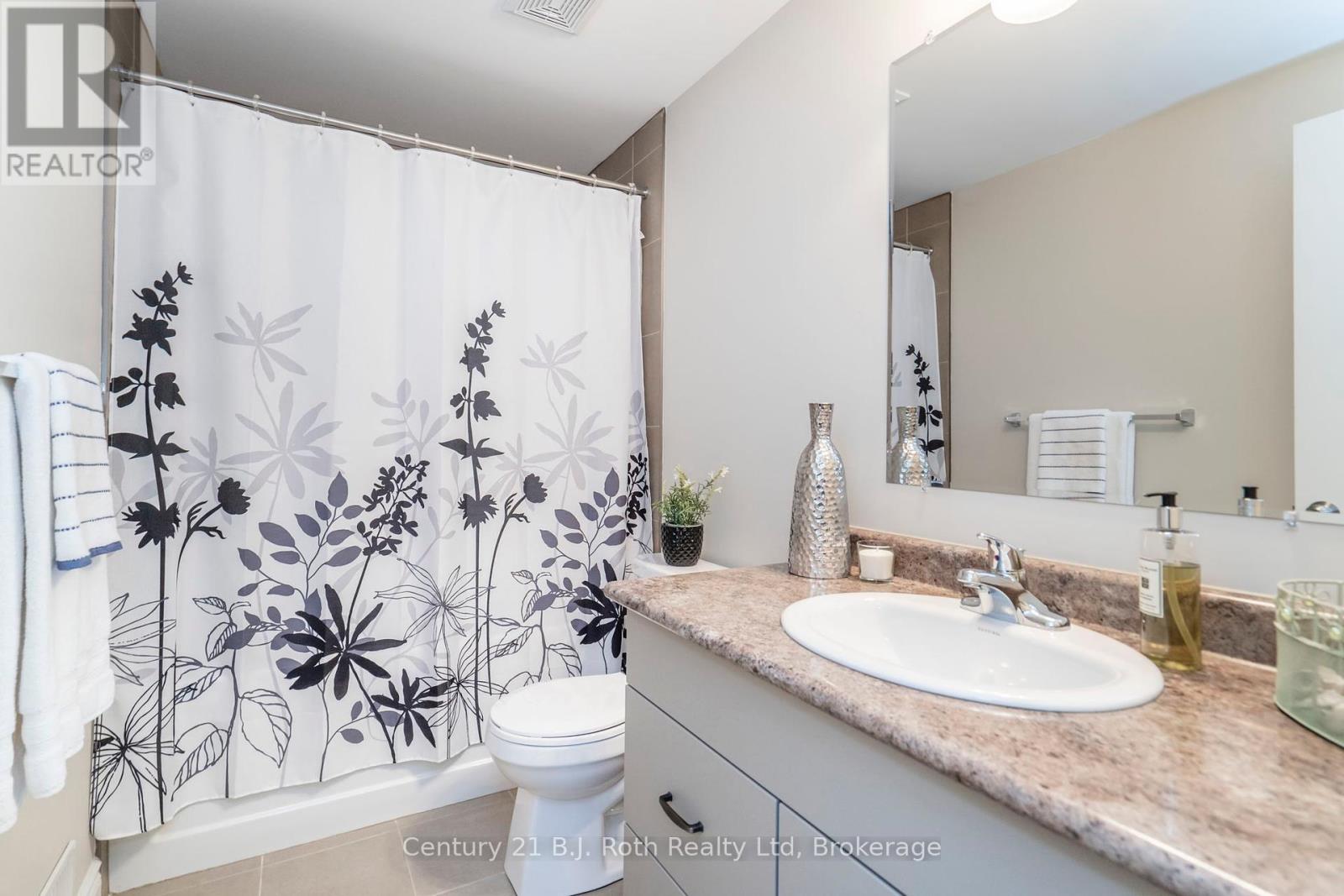 4 Charlie Rawson Boulevard, Tay (Victoria Harbour), Ontario  L0K 2A0 - Photo 32 - S12078079