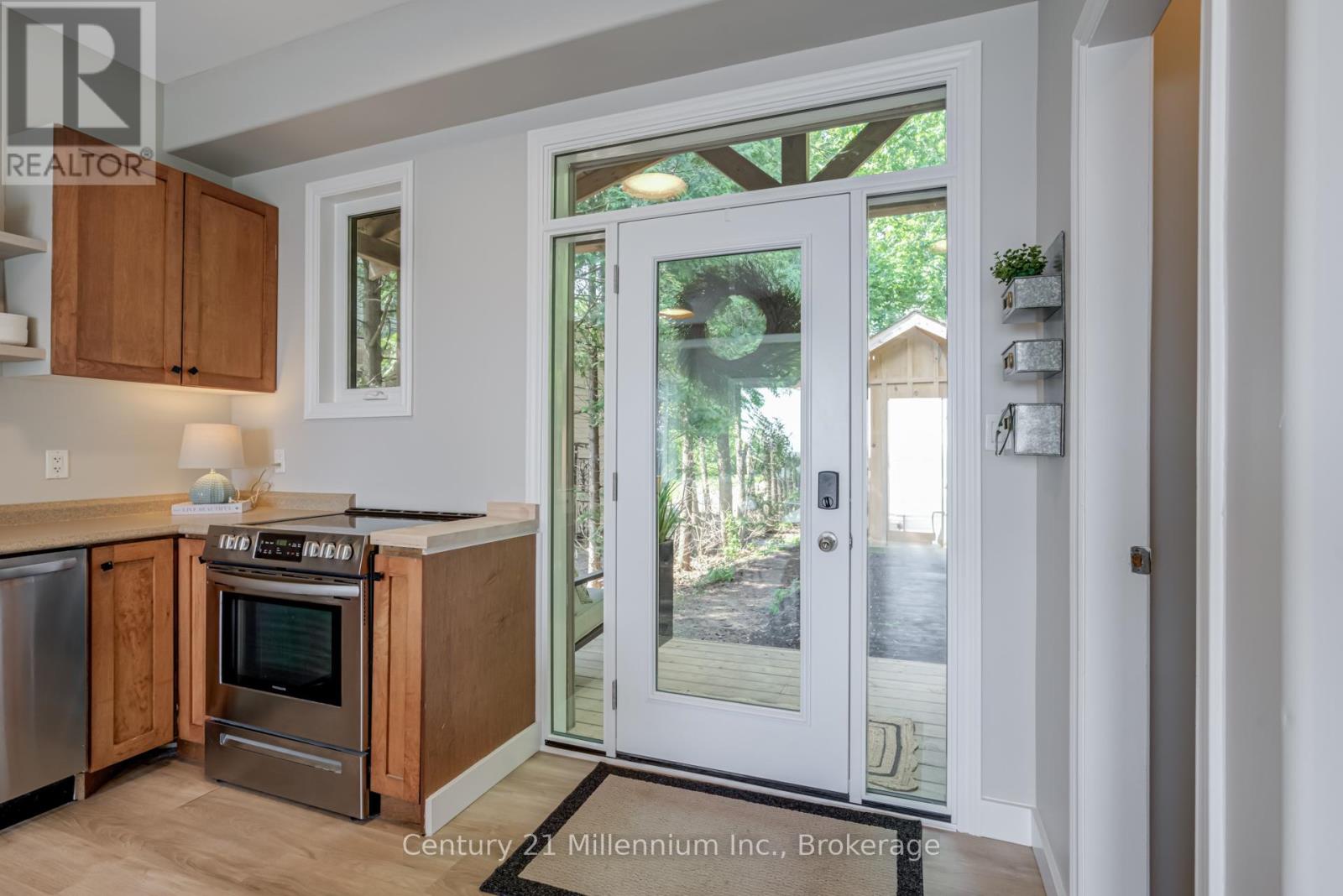 Property at 75 GLEN ROAD image 3