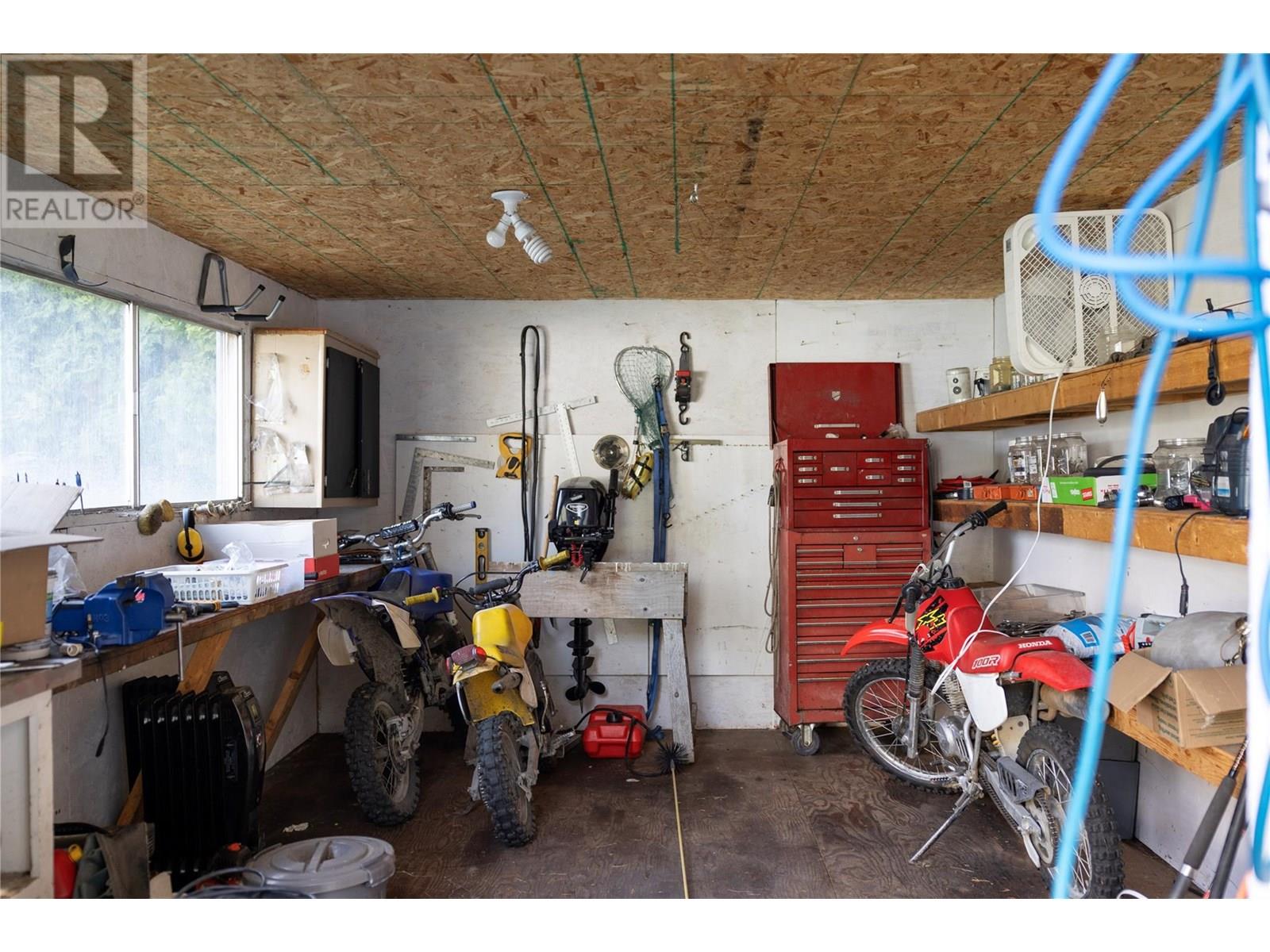 6262 Chukar Road, Vernon, British Columbia  V1H 1M8 - Photo 35 - 10343739