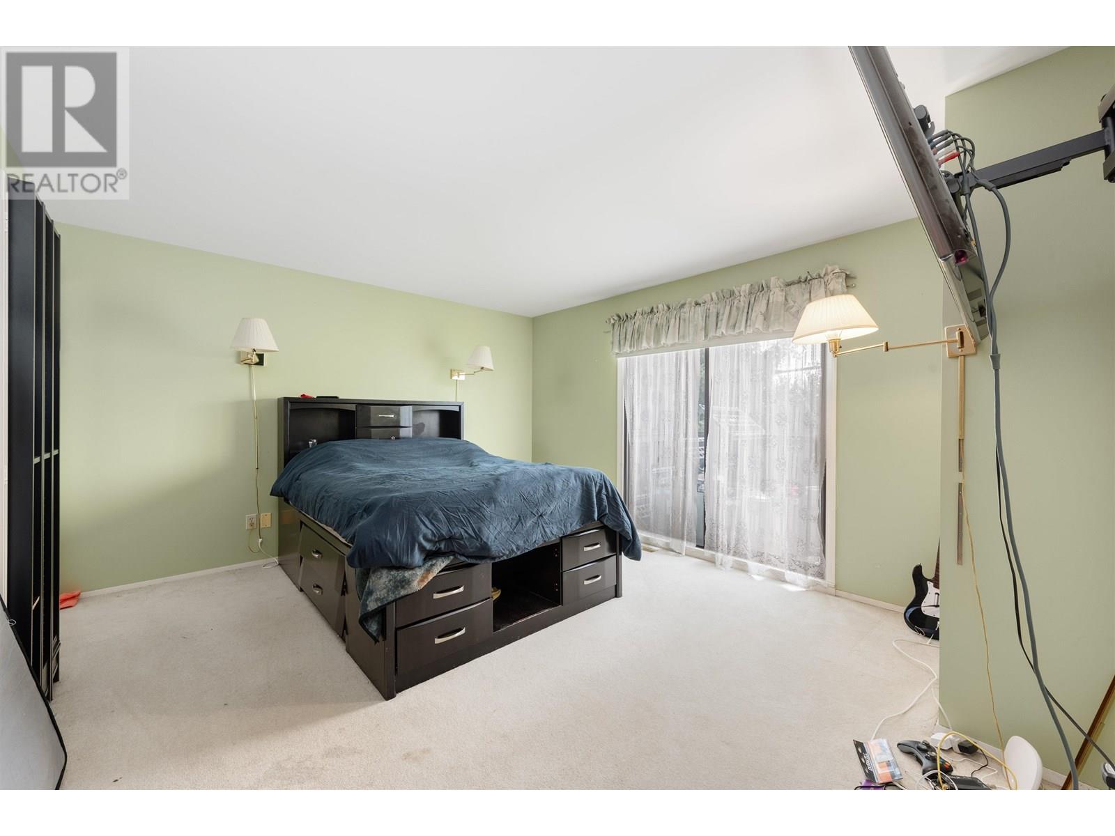 4922 Irmin Street, Burnaby, British Columbia  V5J 1Y5 - Photo 15 - R3018630